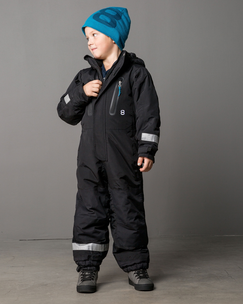 8848 Altitude KAREL black